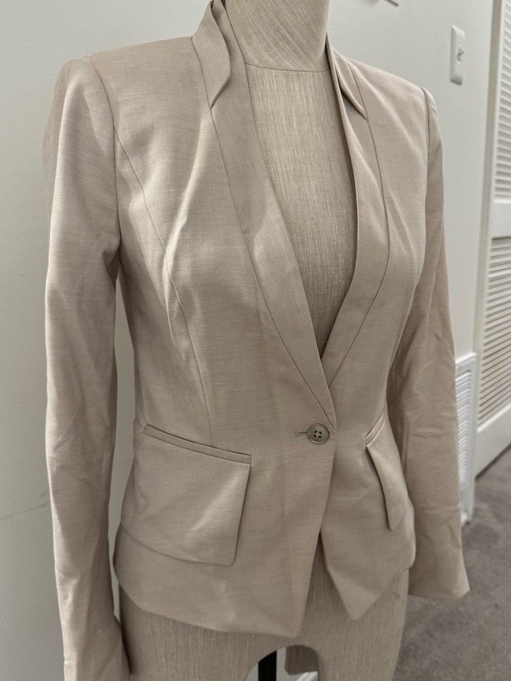 White House Black Market Women's Beige Single-Button Draped Blazer